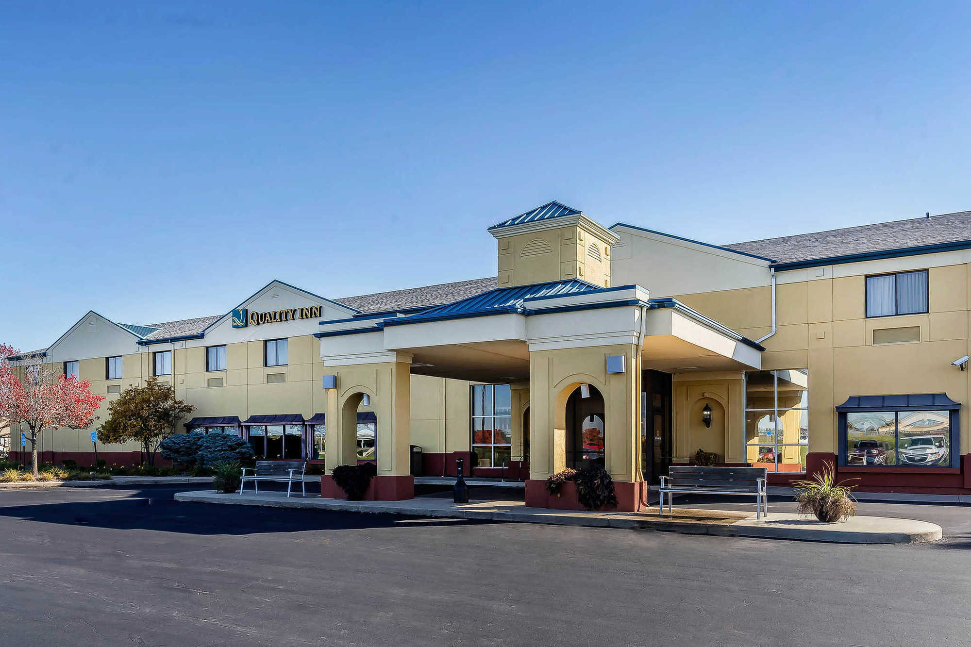 Quality Inn Perrysburg Exterior photo